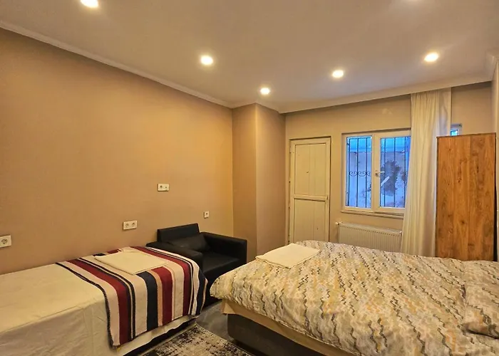 White Lotus Aparthotel