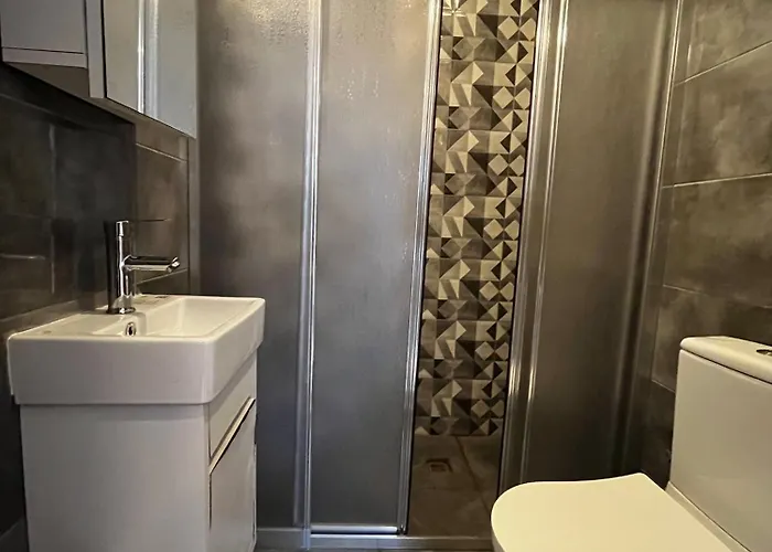 White Lotus Aparthotel 3*