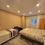 White Lotus Apart-hotel