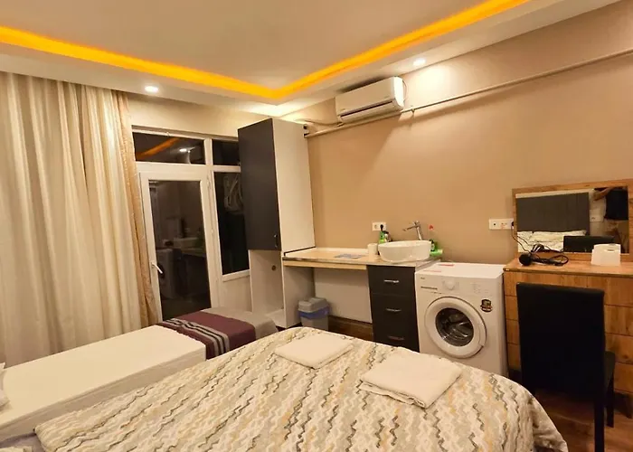 White Lotus Aparthotel